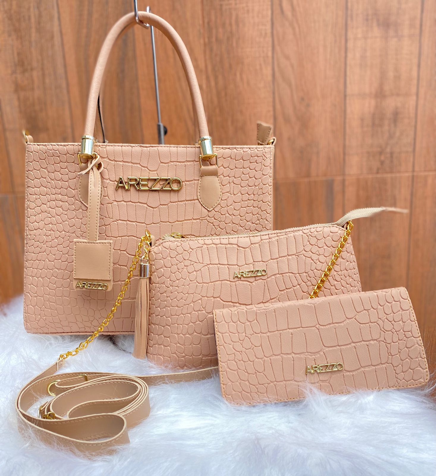 Arezzo – Bolsa, Bolsa de Mão, Carteira (Compre 1 leve 3)