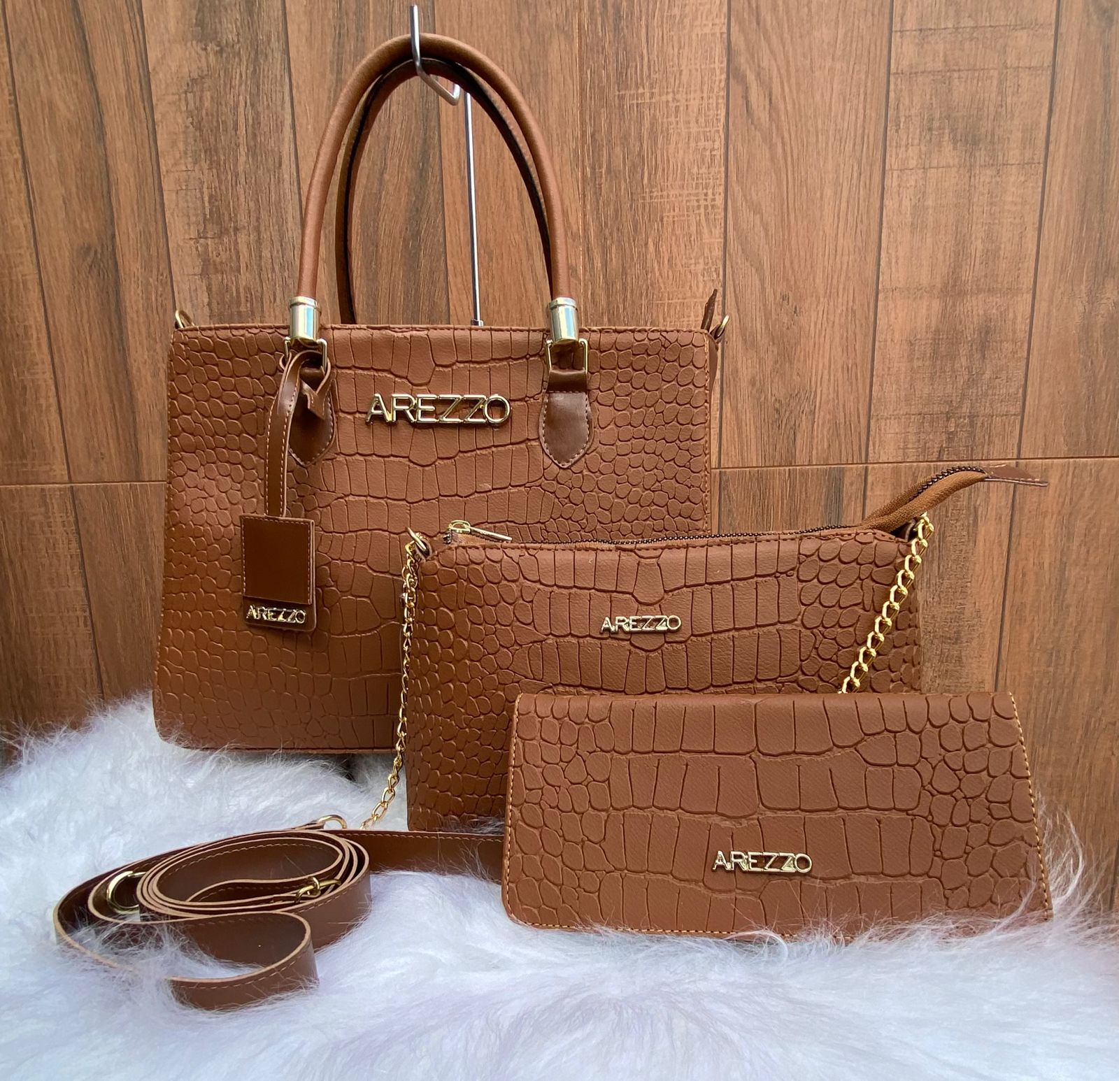 Arezzo – Bolsa, Bolsa de Mão, Carteira (Compre 1 leve 3)